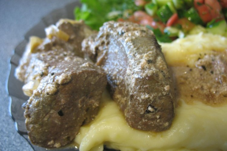 Печень с овощами на пару